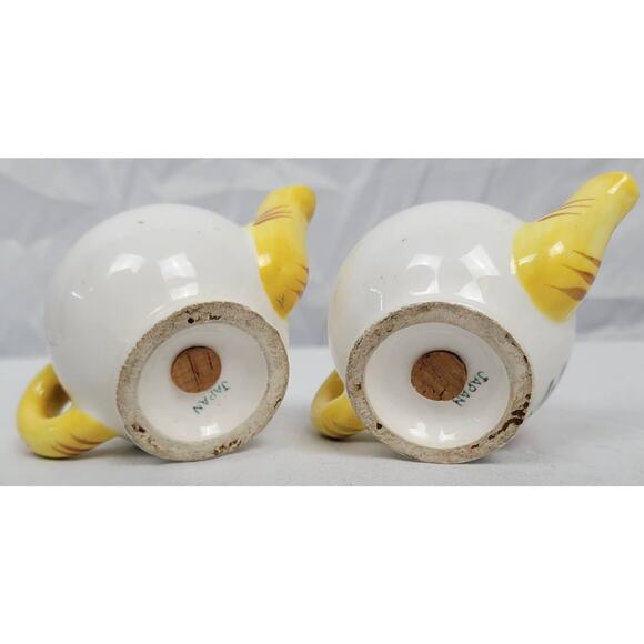 Vintage Ceramic Salt & Pepper Shakers Teapot with Floral Painting and Stripes - Picture 4 of 5